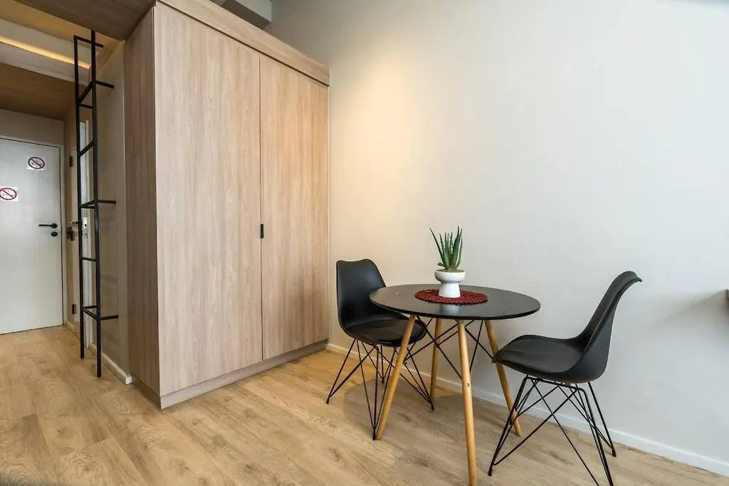 Modern Studio Apartment - Coworking - City Views Le Cap 0*,